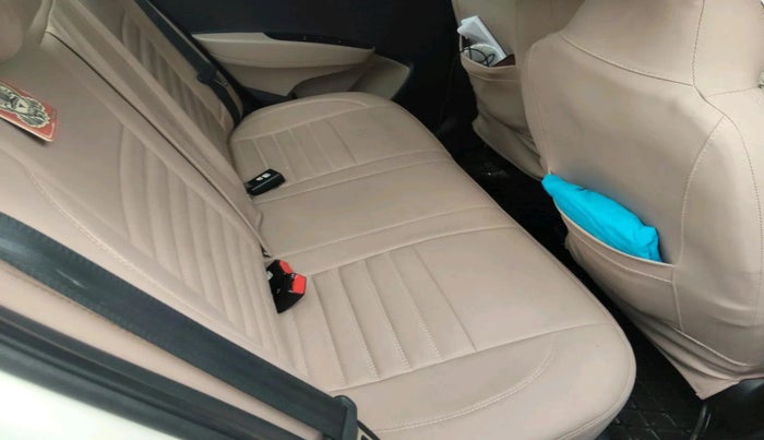 2014 Hyundai Xcent SX 1.2 (O), Petrol, Manual, 53,004 km, interior