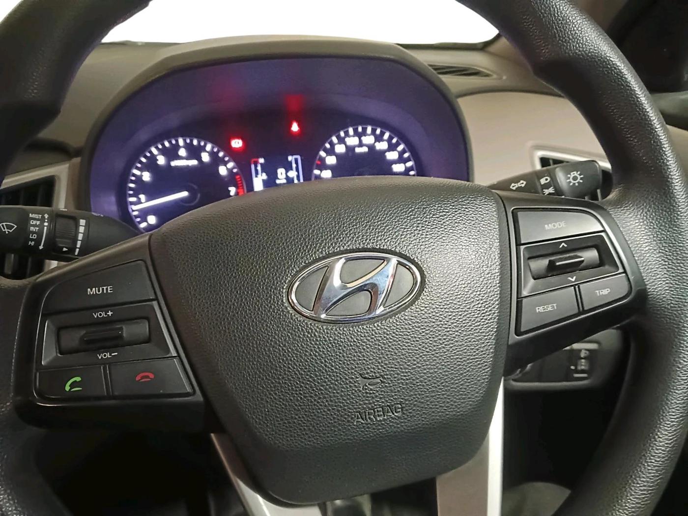 2018 Hyundai Creta E PLUS 1.6 PETROL, Petrol, Manual, 27,950 km, interior