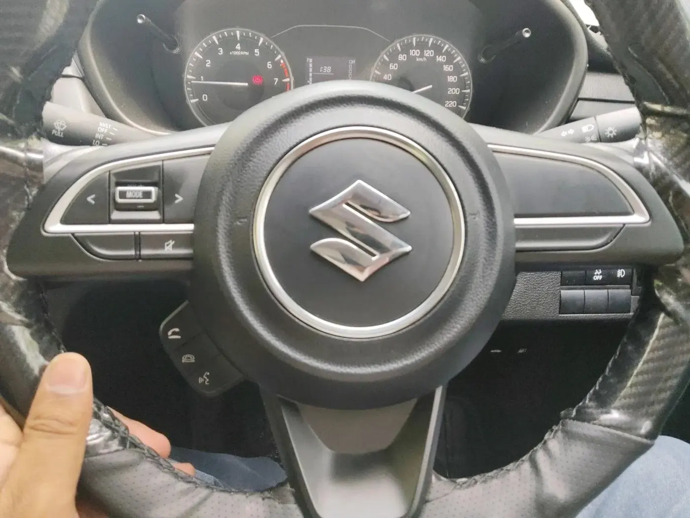 2024 Maruti BREZZA LXI, Petrol, Manual, 17,185 km, interior