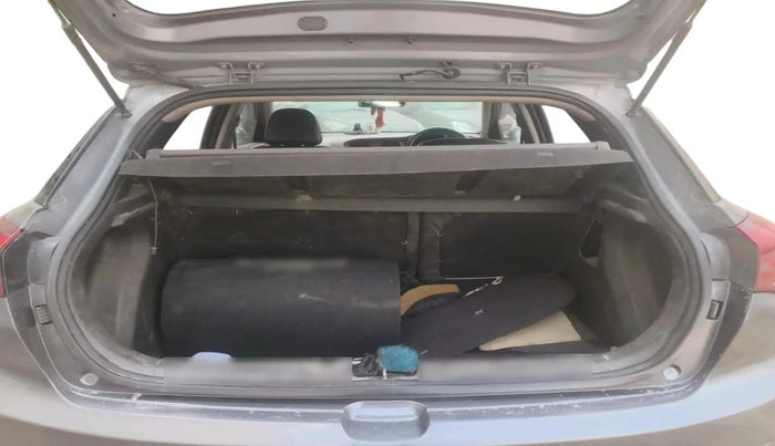 2017 Hyundai Elite i20 ASTA 1.4 CRDI (O), Diesel, Manual, 1,12,706 km, exterior