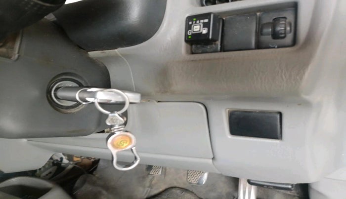 2014 Maruti Alto K10 VXI, CNG, Manual, 1,35,516 km, interior