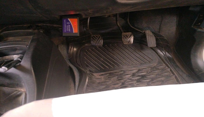 2011 Maruti Wagon R 1.0 LXI CNG, CNG, Manual, 2,20,172 km, interior