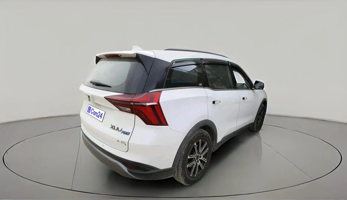 2022 Mahindra XUV700 AX 7 LUXURY D AT 7 STR, Diesel, Automatic, 36,626 km, exterior