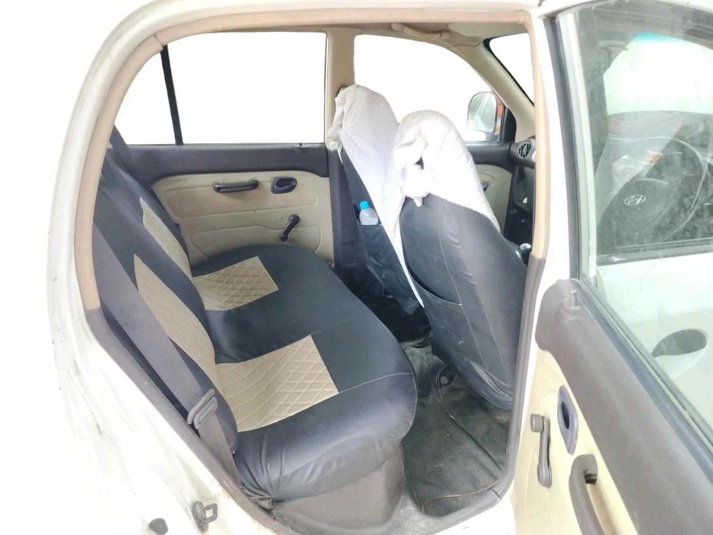 2013 Hyundai Santro Xing GL PLUS, Petrol, Manual, 1,13,953 km, interior