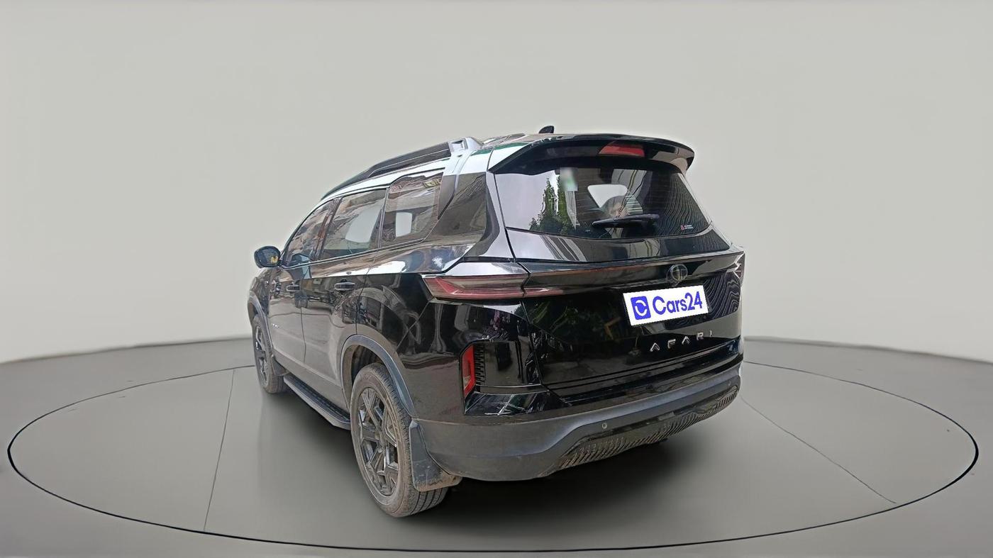2025 Tata Safari ACCOMPLISHED PLUS DARK EDITION AT, Diesel, Automatic, 30,672 km, exterior