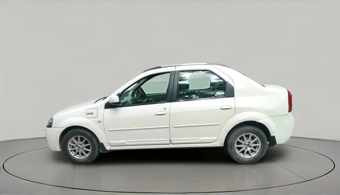 2018 Mahindra E VERITO D6, Electric, Automatic, 74,706 km, exterior