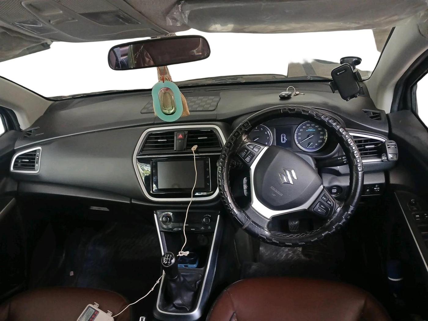 2020 Maruti S Cross ZETA 1.5, Petrol, Manual, 57,936 km, interior