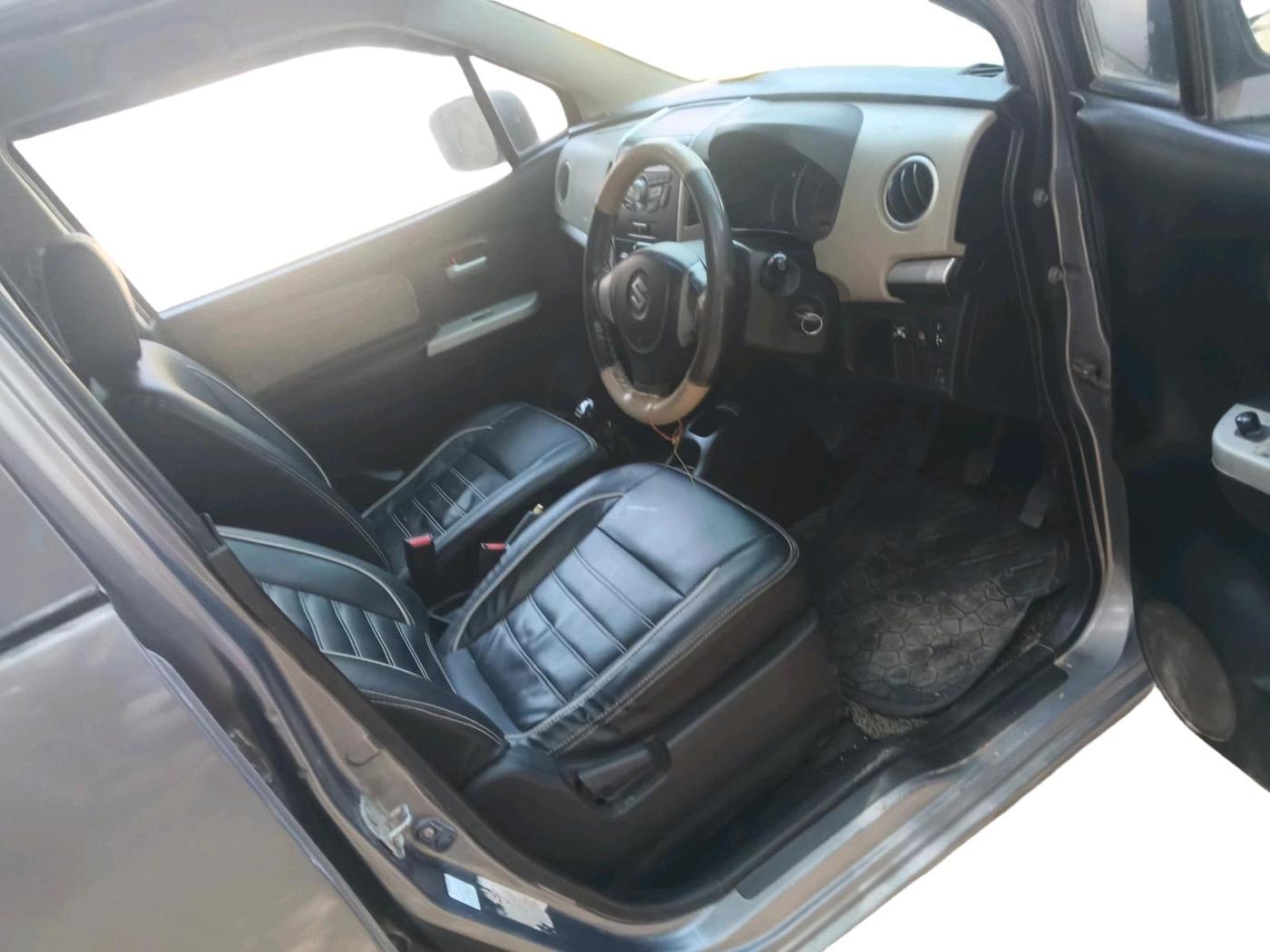 2015 Maruti Wagon R 1.0 VXI, CNG, Manual, 32,83,077 km, interior