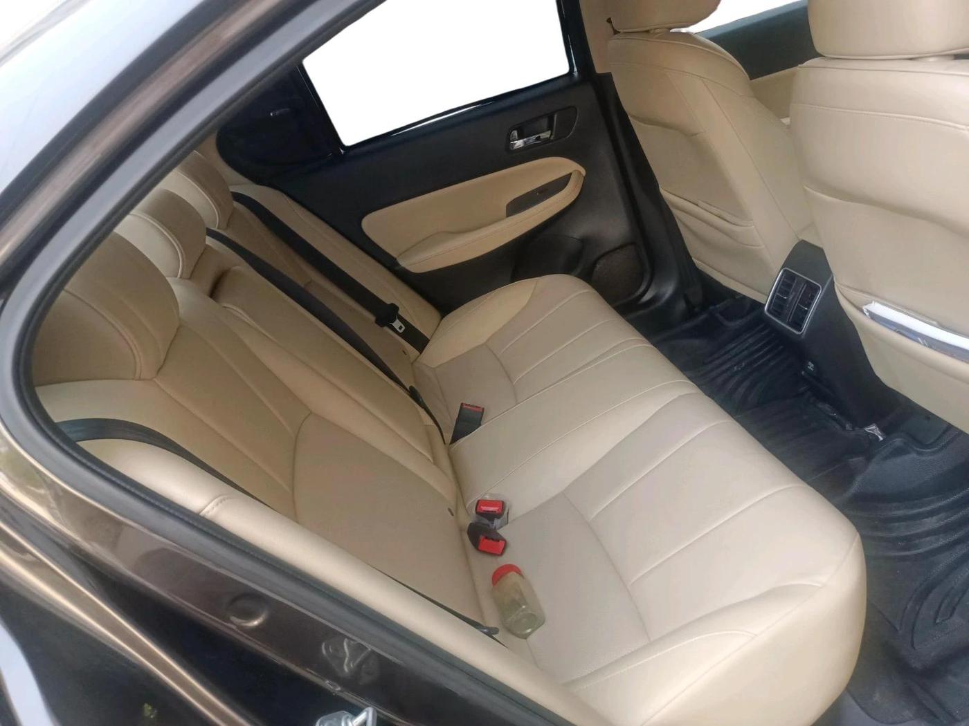 2021 Honda City 1.5L I-VTEC ZX CVT, Petrol, Automatic, 42,600 km, interior