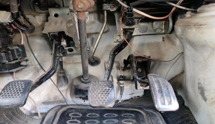 2015 Maruti Eeco 7 STR, CNG, Manual, 58,100 km, interior