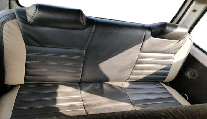 2015 Maruti Eeco 7 STR, CNG, Manual, 58,100 km, interior