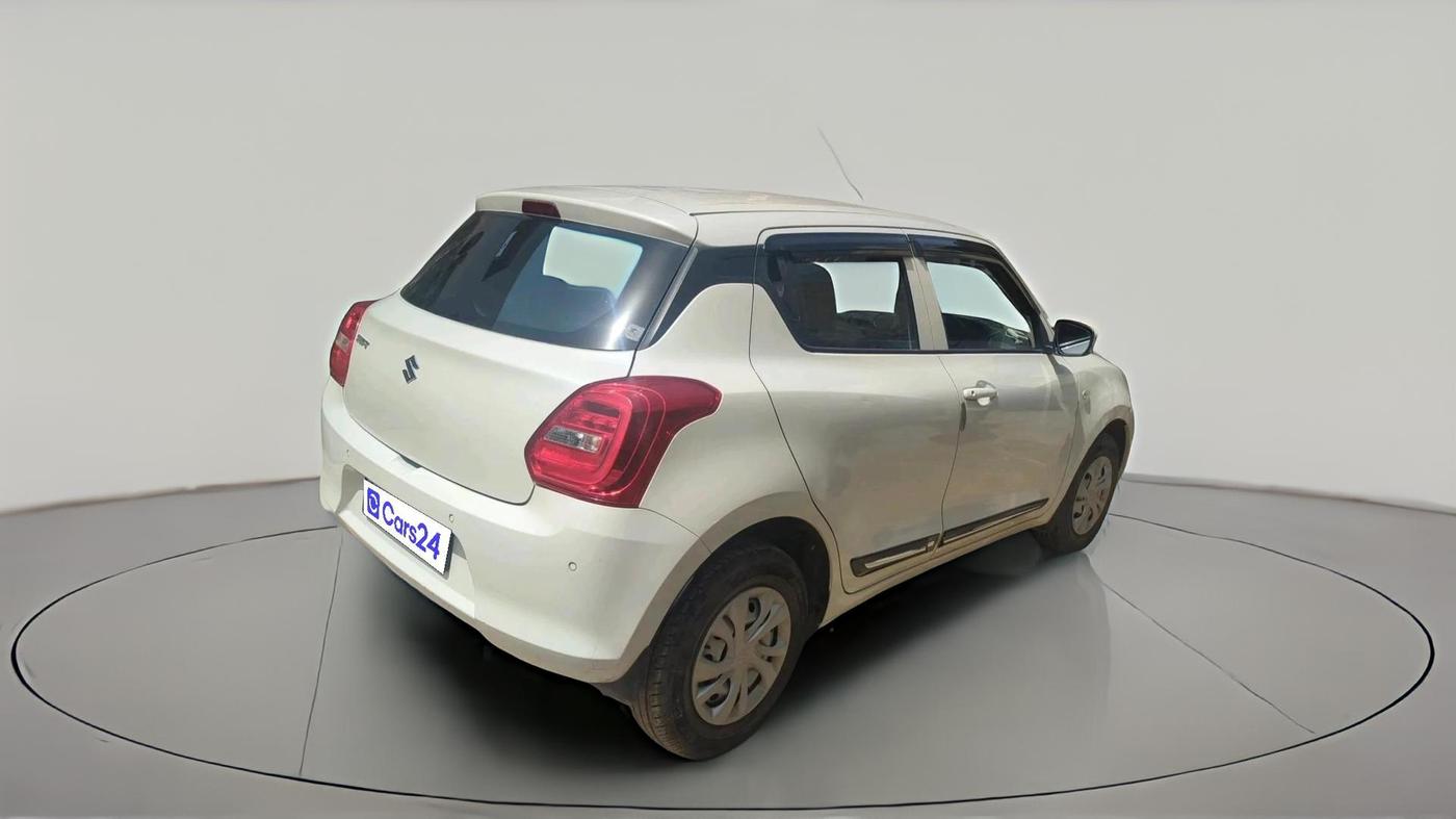 2023 Maruti Swift LXI, Petrol, Manual, 16,069 km, exterior