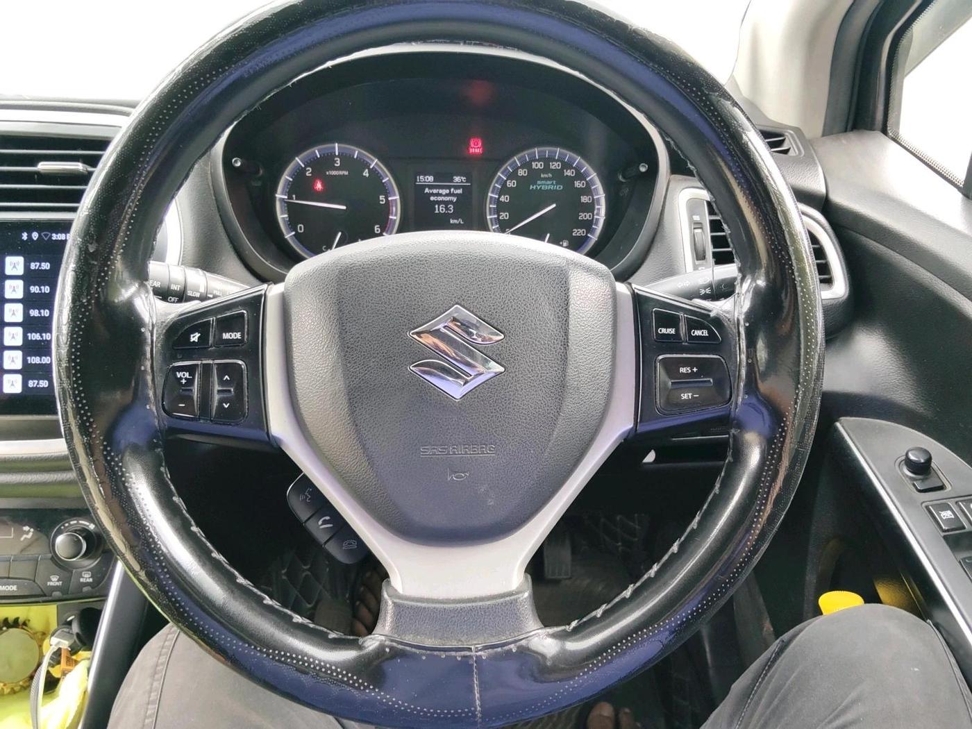 2018 Maruti S Cross ZETA 1.3, Diesel, Manual, 1,74,464 km, interior