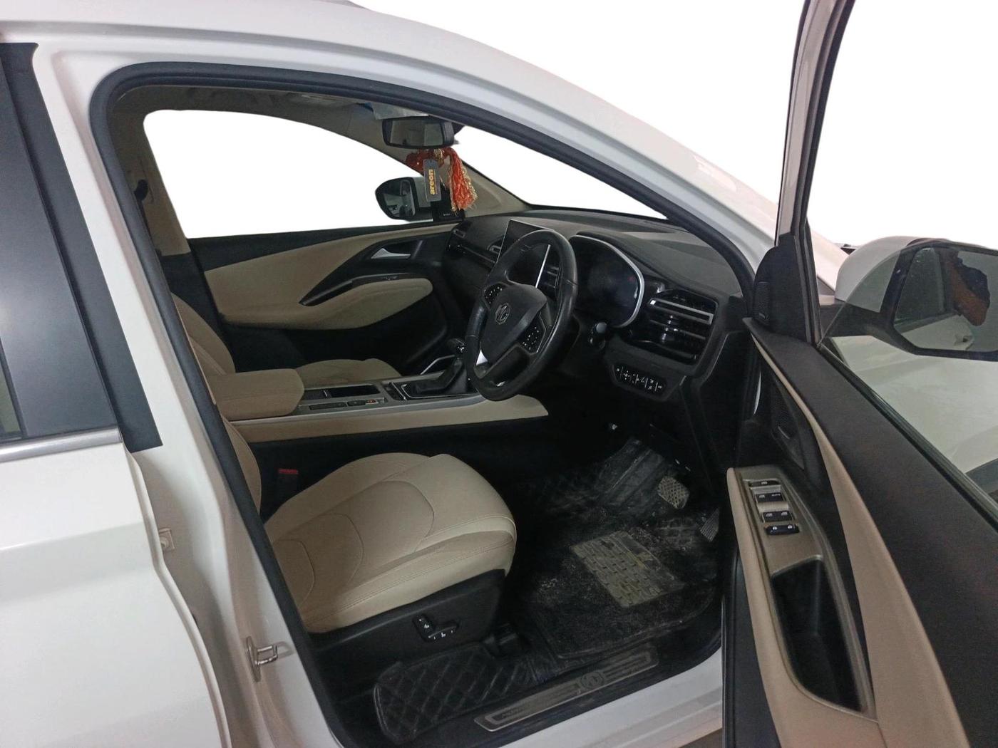 2023 MG HECTOR SAVVY PRO 1.5 TURBO CVT PETROL, Petrol, Automatic, 40,148 km, interior