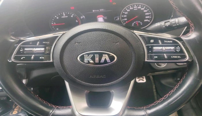2021 KIA SELTOS GTX PLUS AT 1.5 DIESEL, Diesel, Automatic, 65,228 km, interior