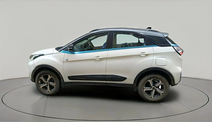 2022 Tata NEXON EV XZ PLUS LUX, Electric, Automatic, 45,679 km, exterior