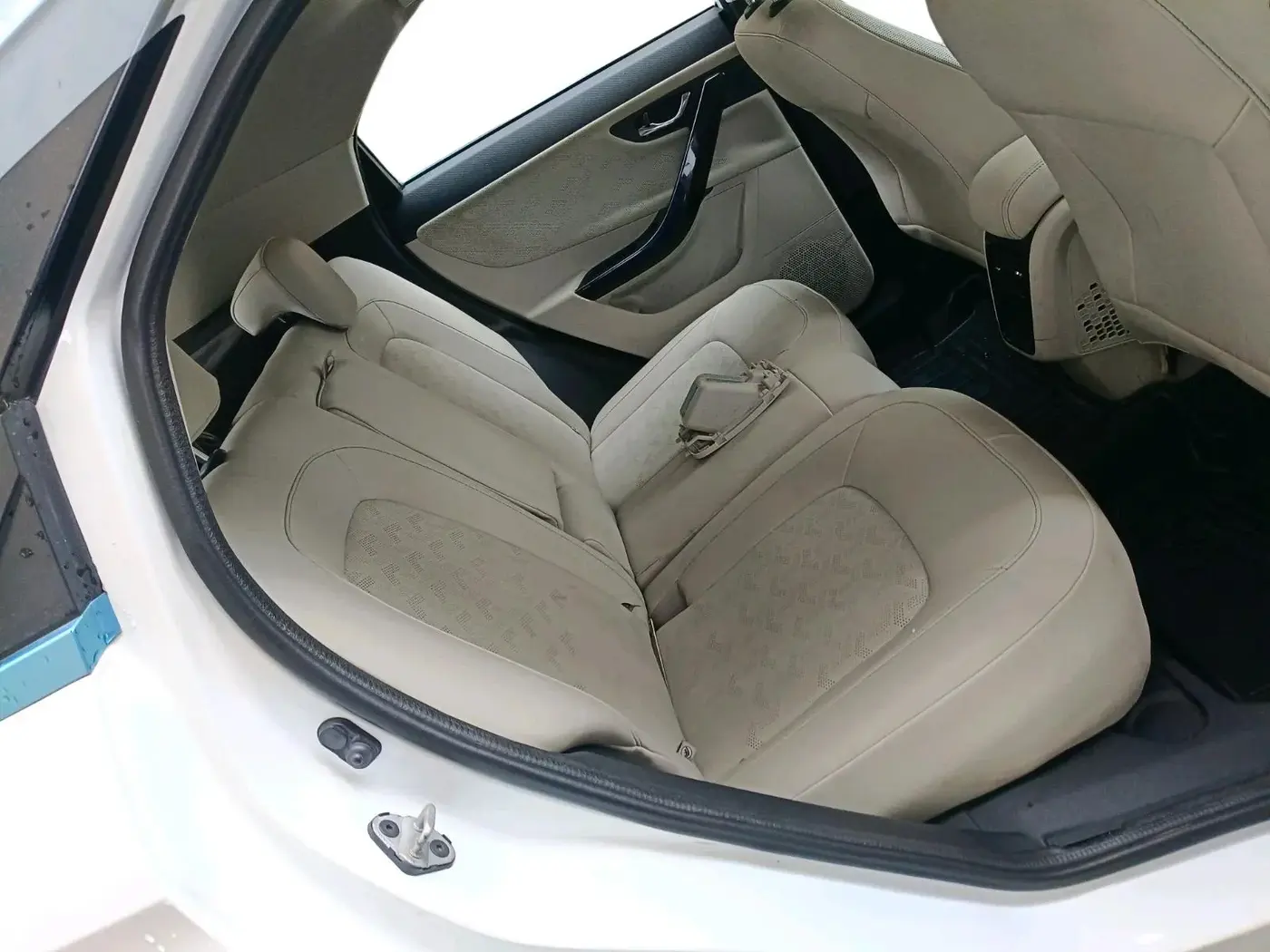 2022 Tata NEXON EV XZ PLUS LUX, Electric, Automatic, 45,679 km, interior