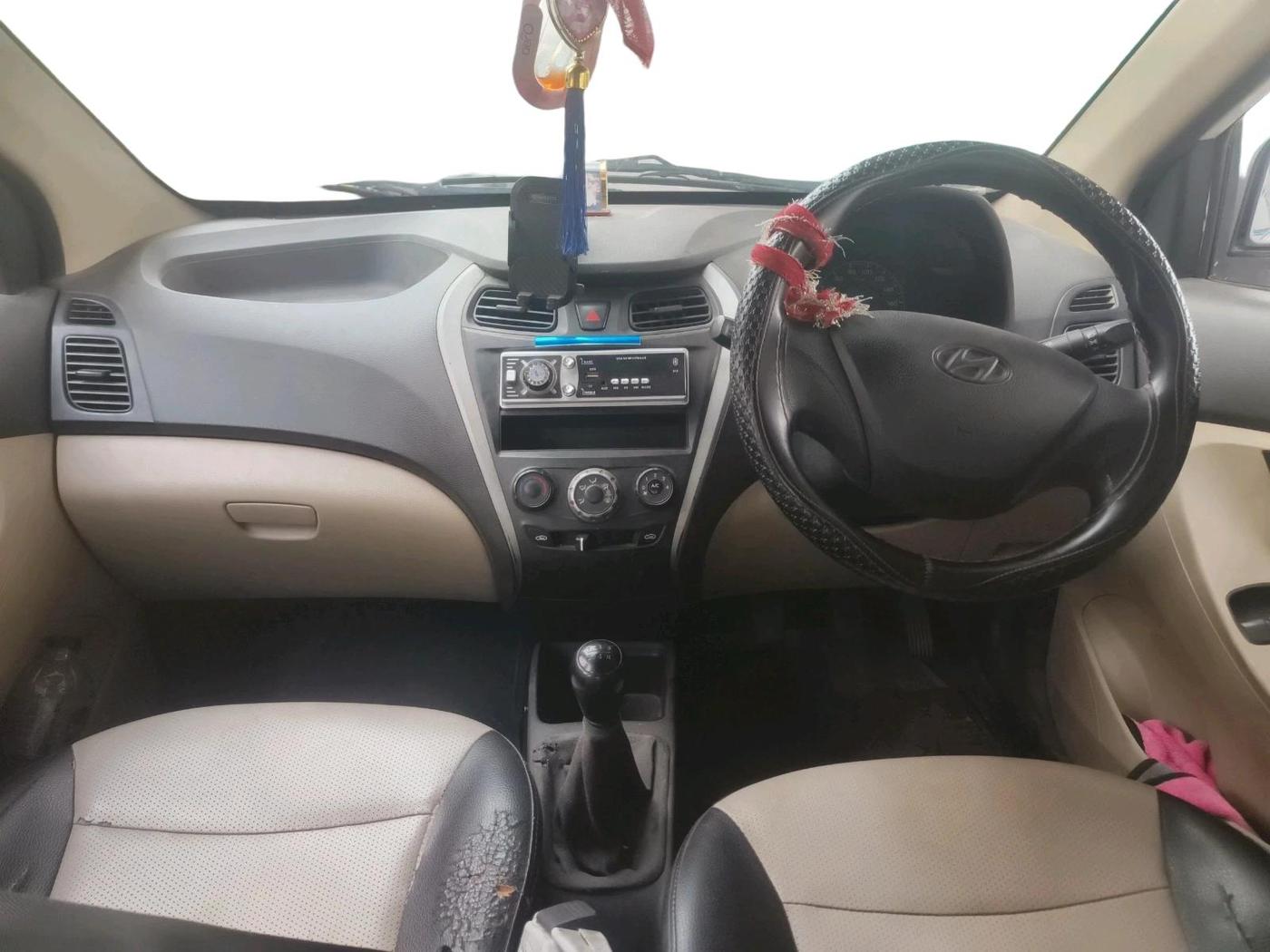 2014 Hyundai Eon ERA +, Petrol, Manual, 71,667 km, interior