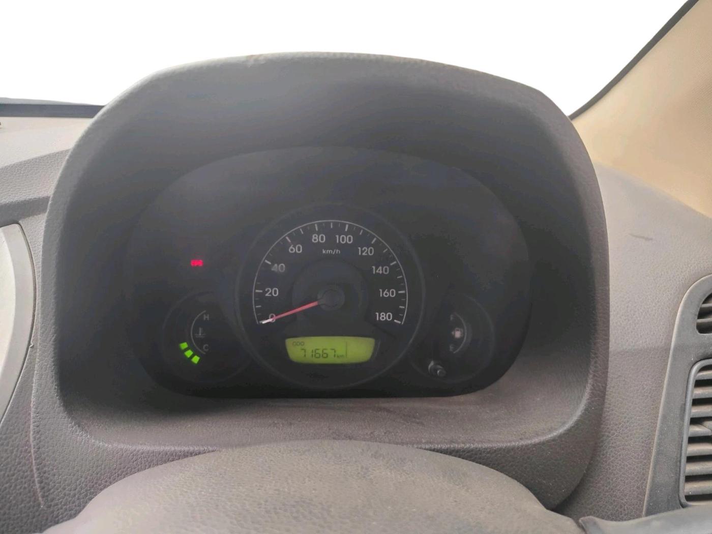2014 Hyundai Eon ERA +, Petrol, Manual, 71,667 km, interior