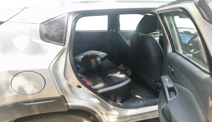 2025 Nissan MAGNITE Visia B4D 1.0 Petrol MT, Petrol, Manual, 681 km, interior