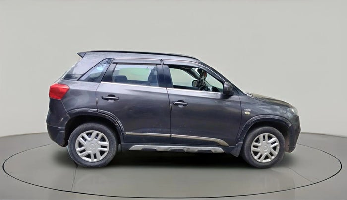 2017 Maruti Vitara Brezza VDI, Diesel, Manual, 1,07,772 km, exterior