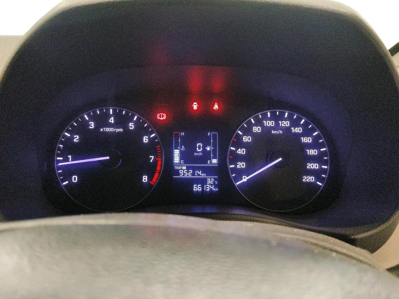 2016 Hyundai Creta S 1.6 PETROL, Petrol, Manual, 66,134 km, interior