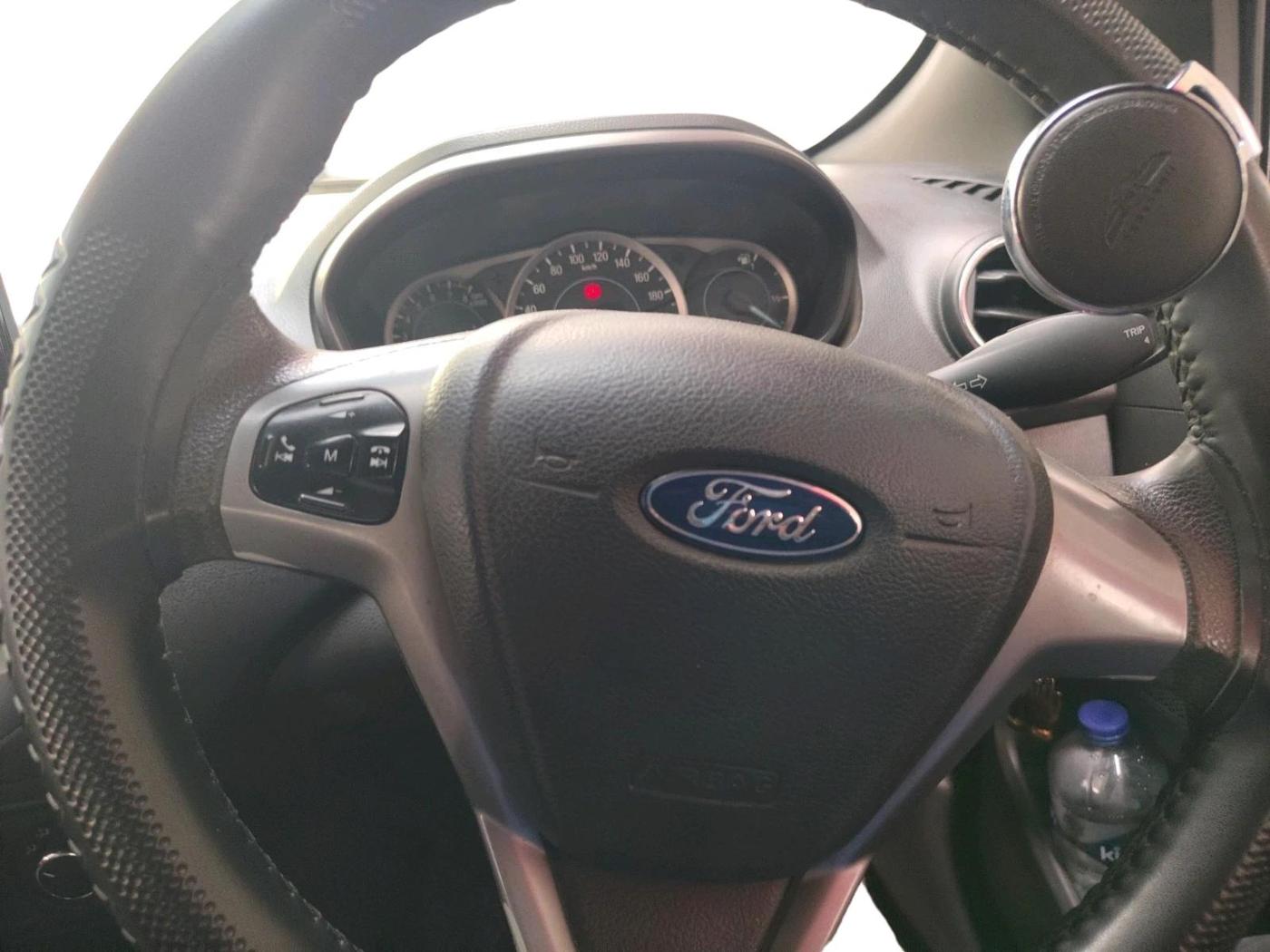 2019 Ford FREESTYLE TREND 1.2 PETROL, Petrol, Manual, 1,11,265 km, interior