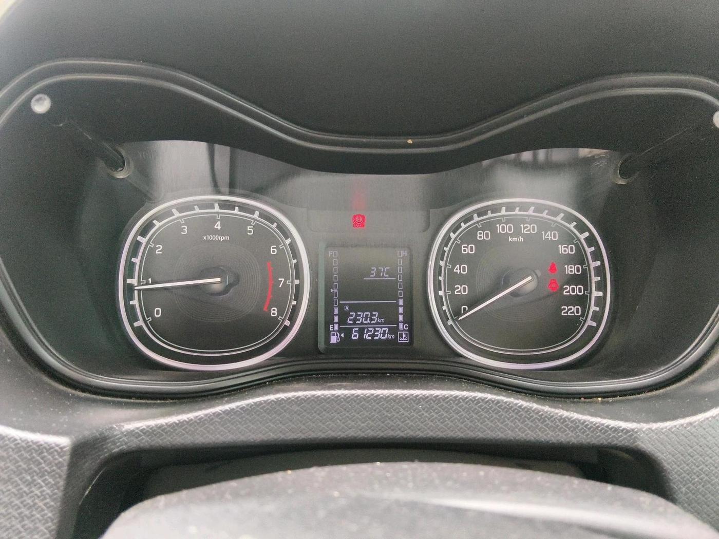 2021 Maruti Vitara Brezza ZXI, Petrol, Manual, 61,230 km, interior