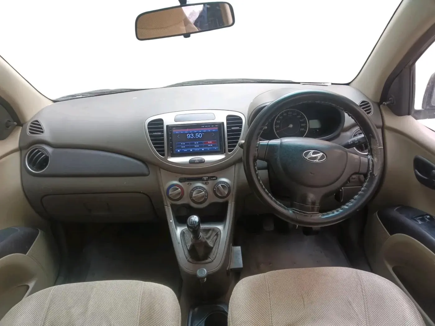 2011 Hyundai i10 ERA 1.1, CNG, Manual, 1,49,409 km, interior