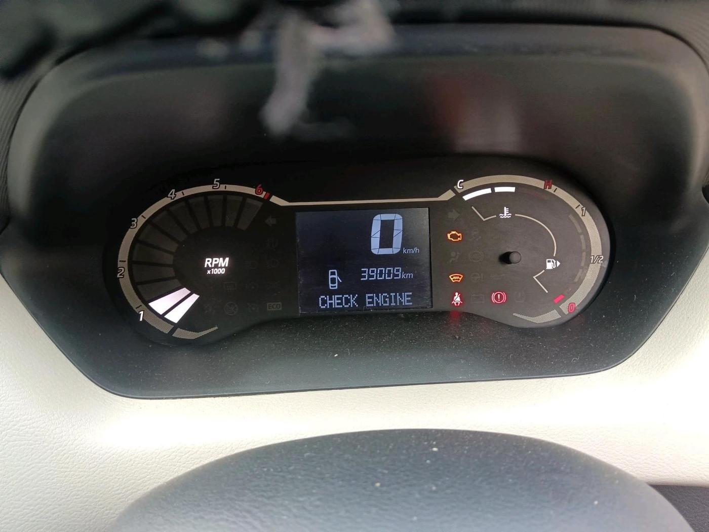 2021 Nissan MAGNITE XV EXECUTIVE, Petrol, Manual, 39,009 km, interior