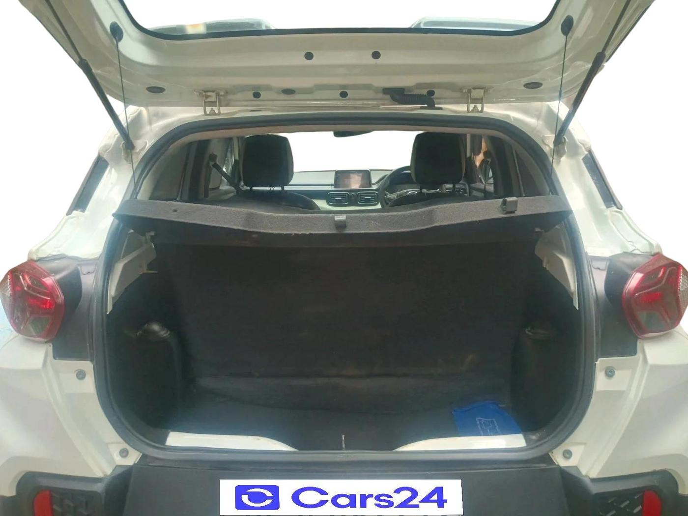 2024 Tata PUNCH ADVENTURE RHYTHM PACK MT, Petrol, Manual, 25,403 km, exterior