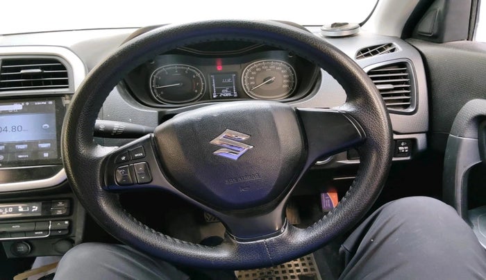 2022 Maruti Vitara Brezza VXI, Petrol, Manual, 24,089 km, interior