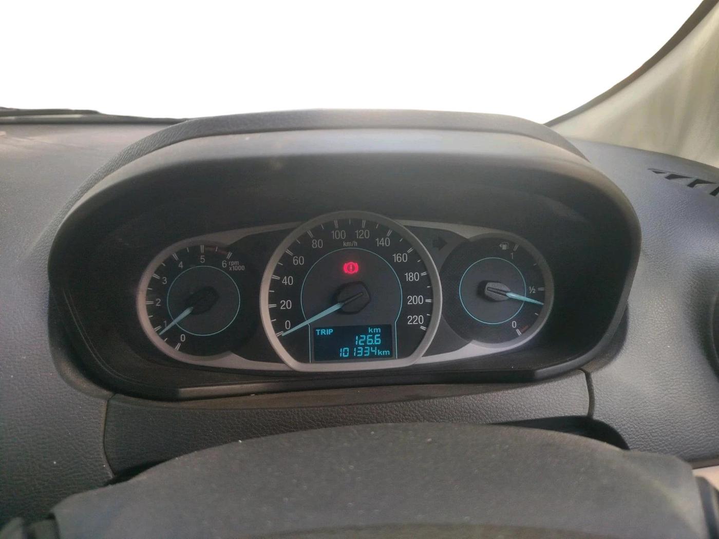 2015 Ford Figo Aspire AMBIENTE 1.5 DIESEL, Diesel, Manual, 1,01,334 km, interior