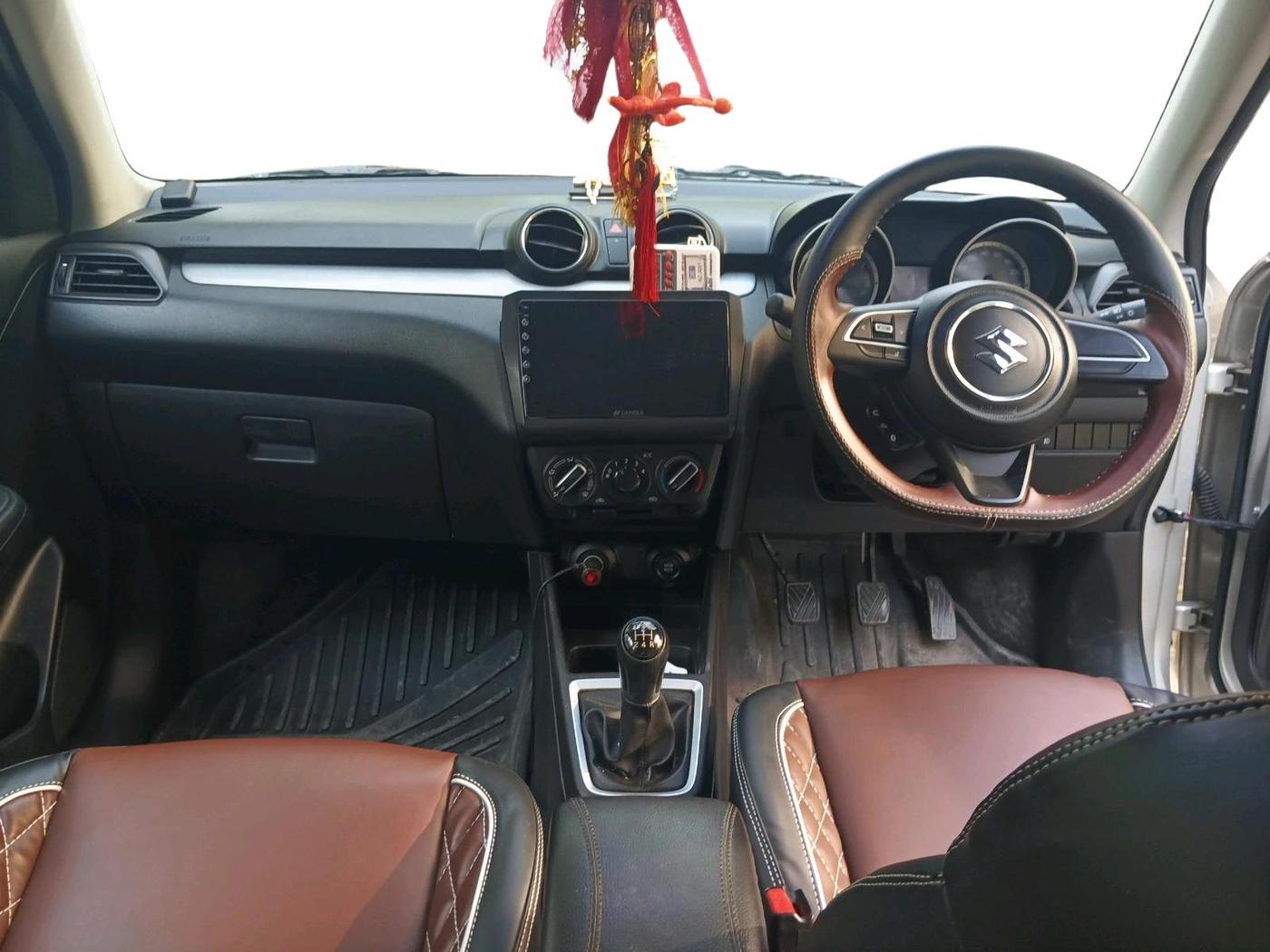 2018 Maruti Swift VXI, Petrol, Manual, 28,586 km, interior