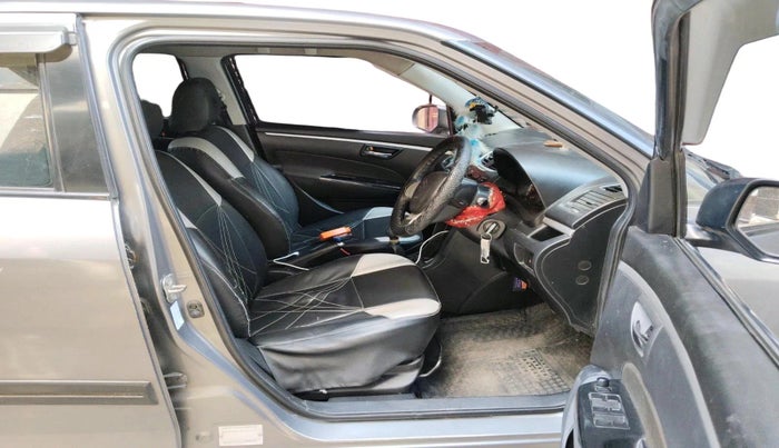 2017 Maruti Swift VDI, Diesel, Manual, 1,90,716 km, interior