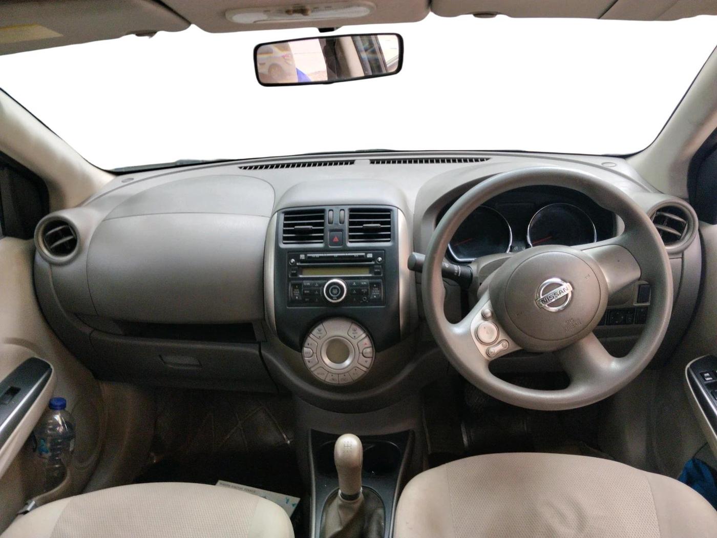 2012 Nissan Sunny XV PETROL, Petrol, Manual, 57,773 km, interior