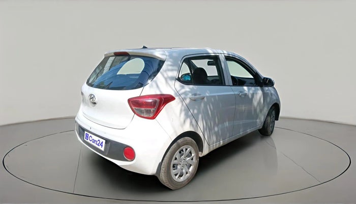 2018 Hyundai Grand i10 MAGNA AT 1.2 KAPPA VTVT, Petrol, Automatic, 48,122 km, exterior