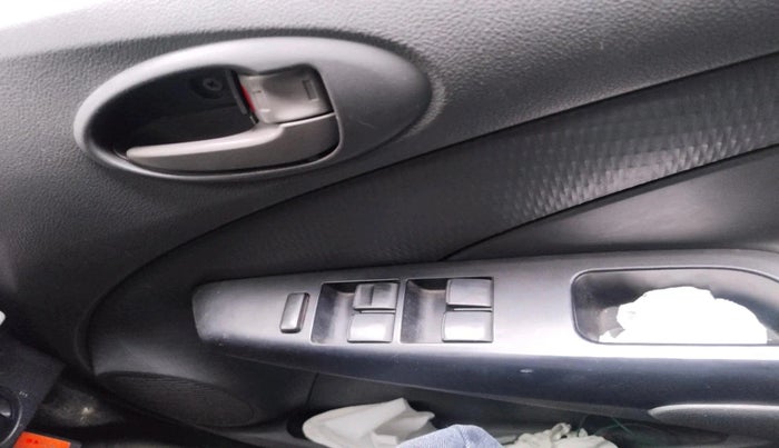 2011 Toyota Etios G, Petrol, Manual, 1,06,648 km, interior