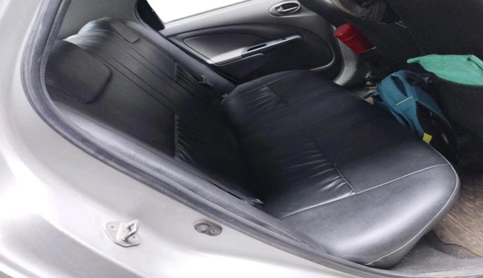 2011 Toyota Etios G, Petrol, Manual, 1,06,648 km, interior