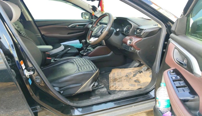 2023 Maruti Grand Vitara ZETA SMART HYBRID, Petrol, Manual, 32,379 km, interior