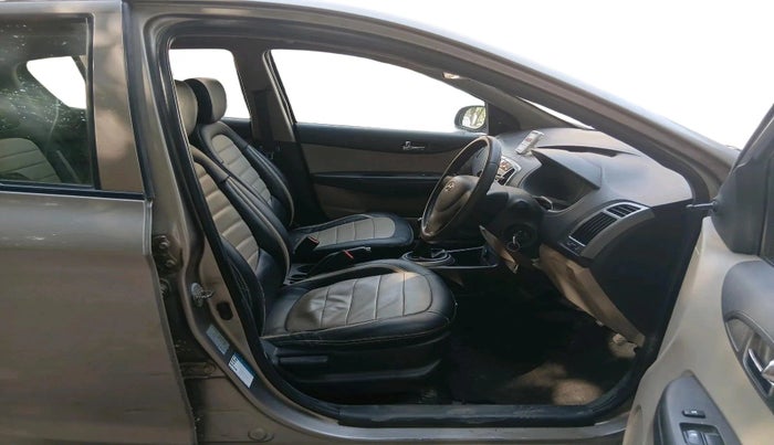 2013 Hyundai i20 MAGNA 1.2, Petrol, Manual, 1 km, interior
