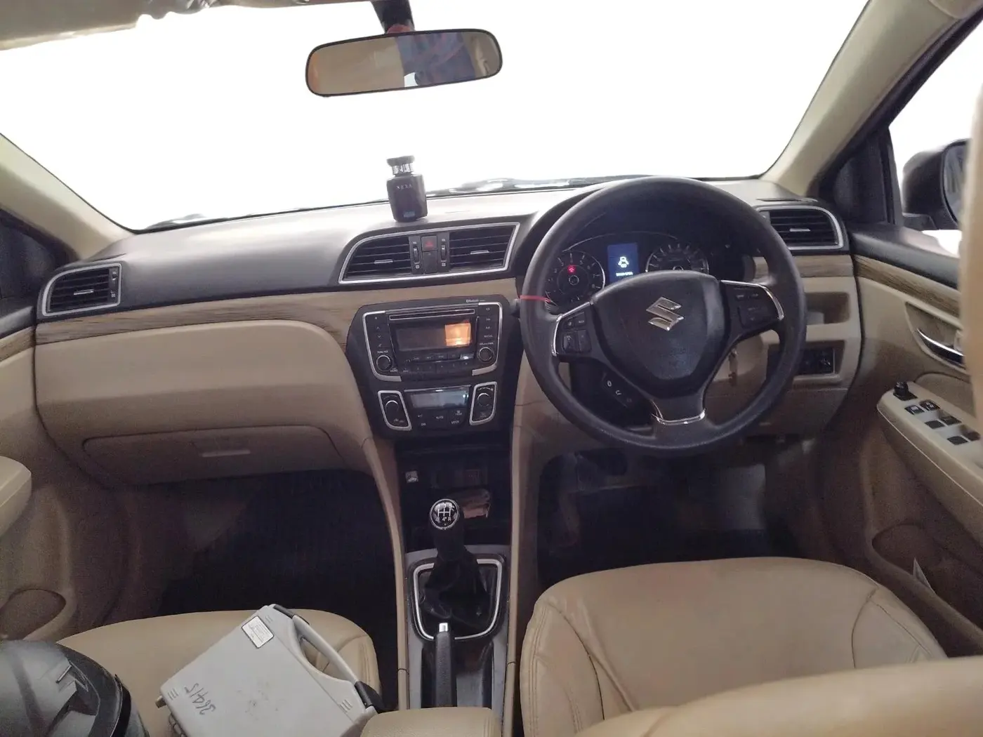 2018 Maruti Ciaz DELTA 1.5 SHVS MT PETROL, Petrol, Manual, 60,354 km, interior