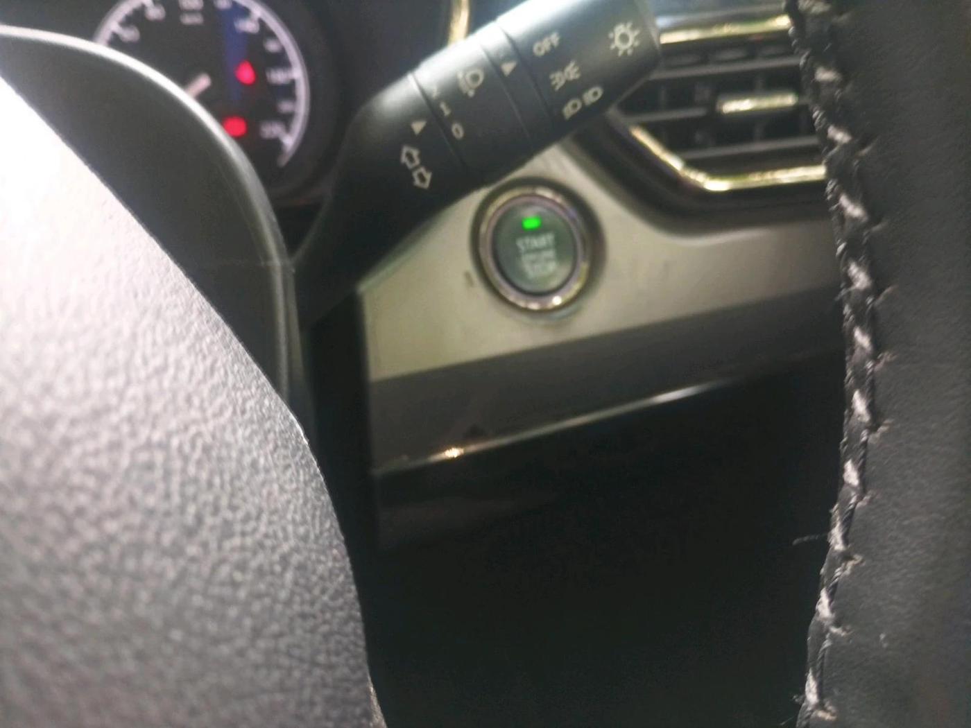 2022 Tata Harrier XT PLUS 2.0L KRYOTEC, Diesel, Manual, 1,01,339 km, interior