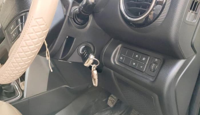 2023 Mahindra Thar LX HARD TOP 4WD MT, Diesel, Manual, 20,456 km, interior