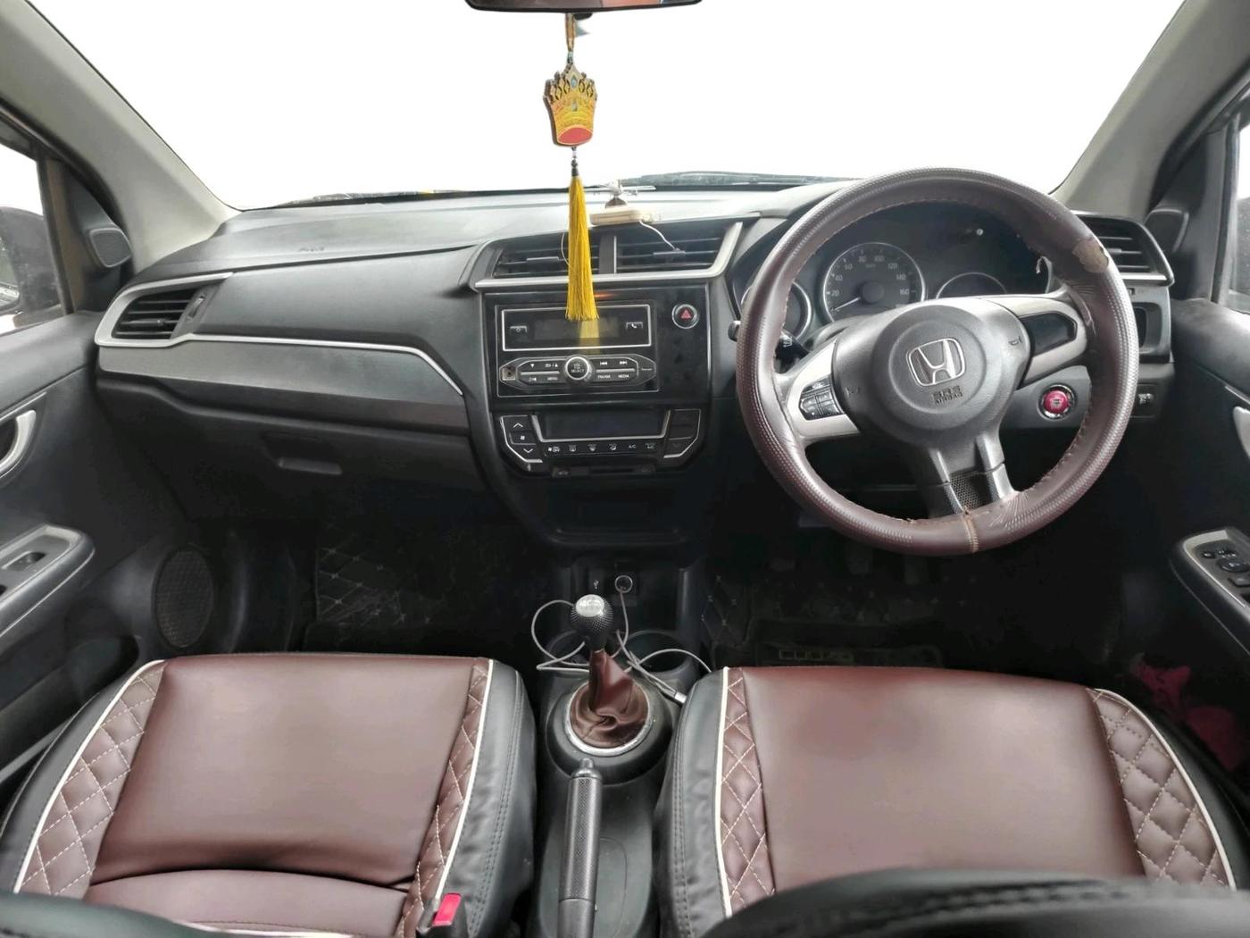 2019 Honda BR-V 1.5L I- DTEC V, Diesel, Manual, 1,30,250 km, interior