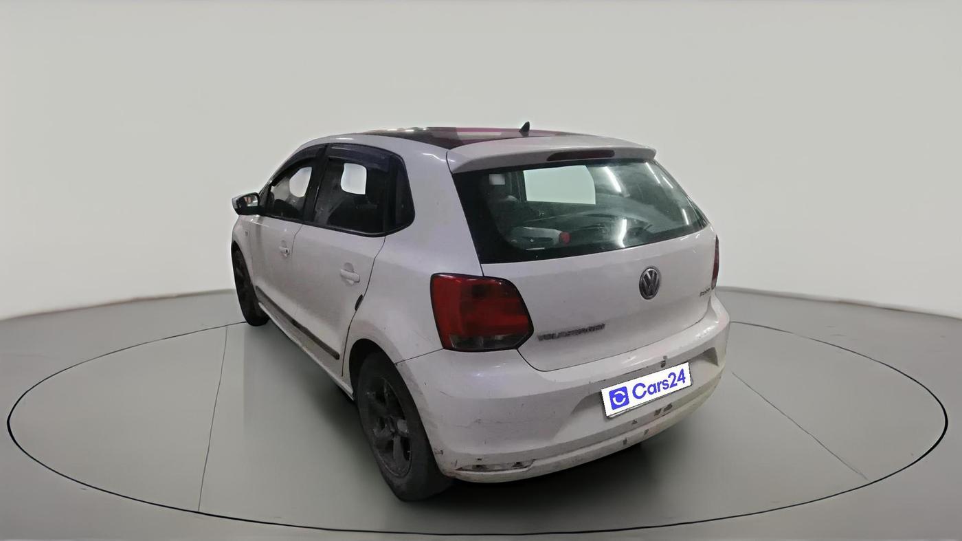 2011 Volkswagen Polo COMFORTLINE 1.2L PETROL, CNG, Manual, 1,10,679 km, exterior