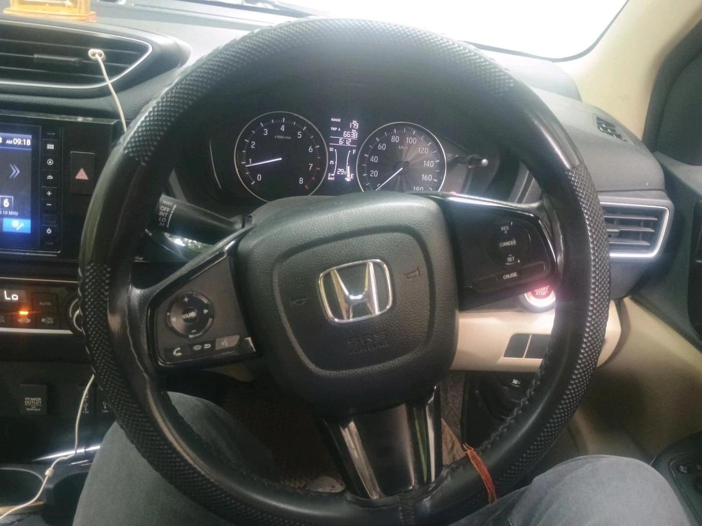 2018 Honda Amaze 1.2L I-VTEC VX, Petrol, Manual, 71,239 km, interior
