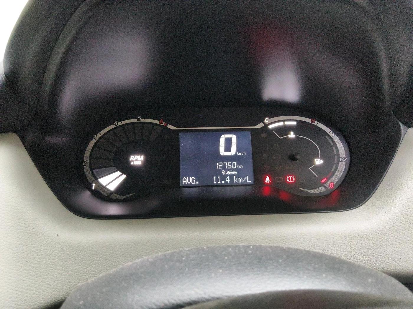 2022 Nissan MAGNITE XE, Petrol, Manual, 12,750 km, interior