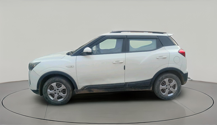 2019 Mahindra XUV300 W6 1.2 PETROL, Petrol, Manual, 62,164 km, exterior