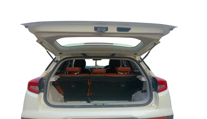 2019 Mahindra XUV300 W6 1.2 PETROL, Petrol, Manual, 62,164 km, exterior